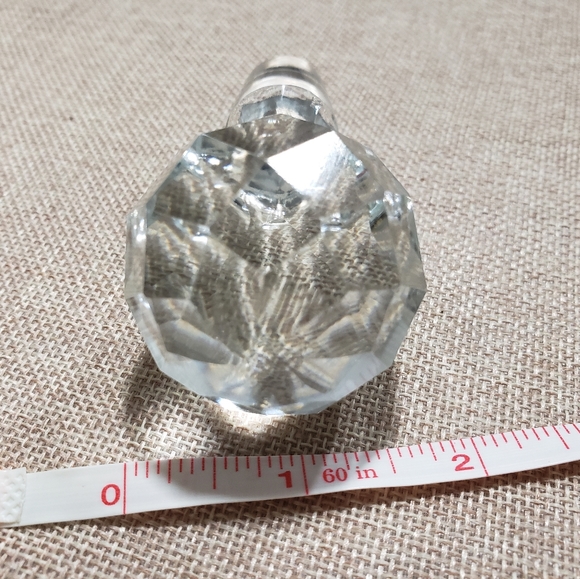 Crystal Bottle Stopper, Round with facets, Excellent Condition - Picture 10 of 10